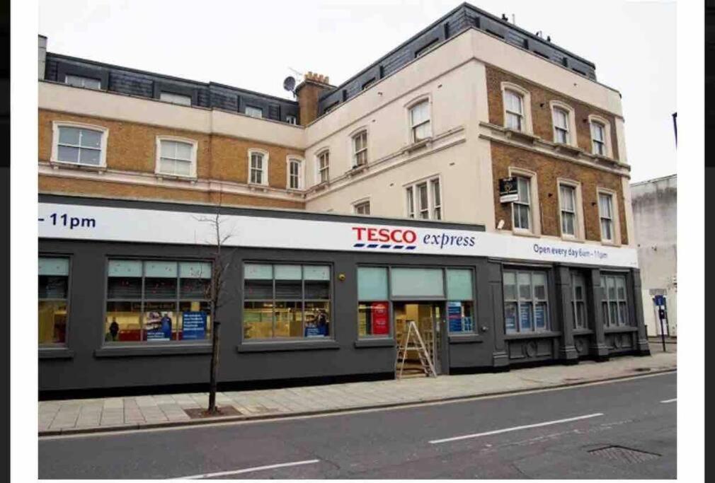 Spacious One Bedroom Private Flat In Brixton +Wifi Londres Extérieur photo